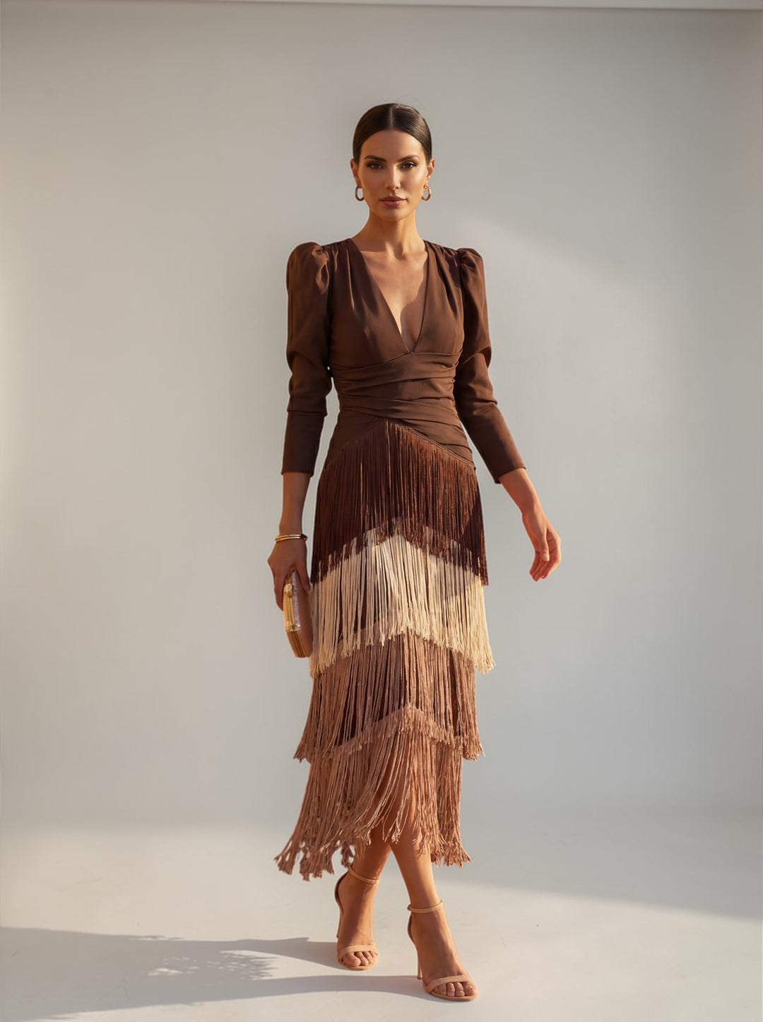 Regina Vestido con flecos elegantes
